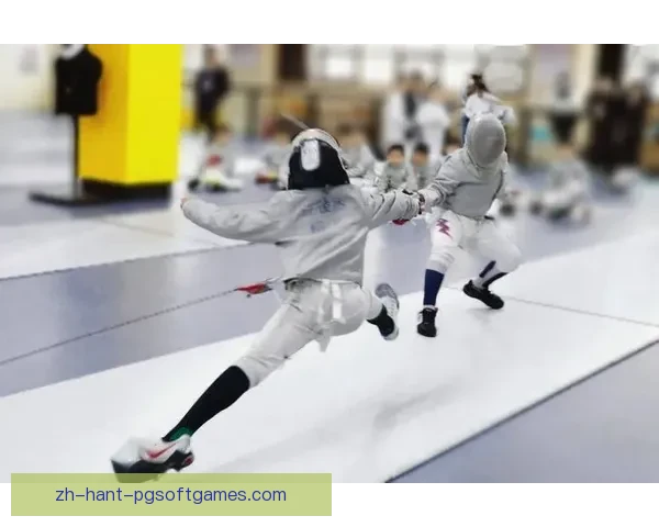 击剑联赛精彩纷呈，剑指巅峰闪耀风采