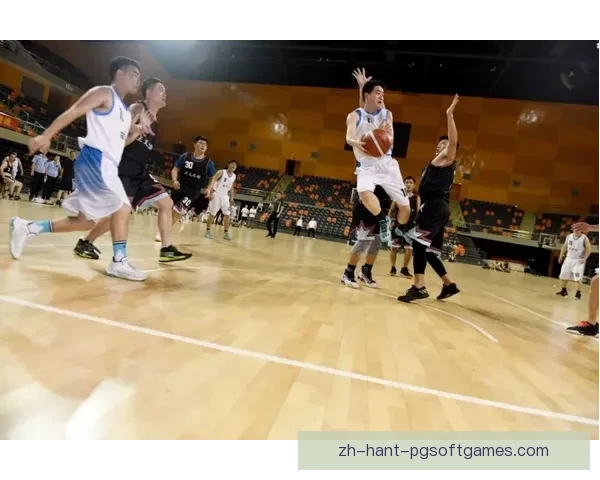 篮球巅峰之战:冠军荣耀闪耀巴西球场 篮球巅峰之战:冠军荣耀闪耀巴西球场