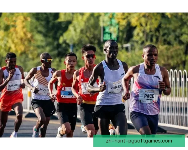 马拉松实时成绩全程追踪，竞技精彩纷呈